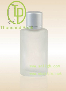 30ml 50ml 100ml香水玻璃浪花瓶与泵和盖帽，玻璃浪花瓶为香水，玻璃浪花瓶批发